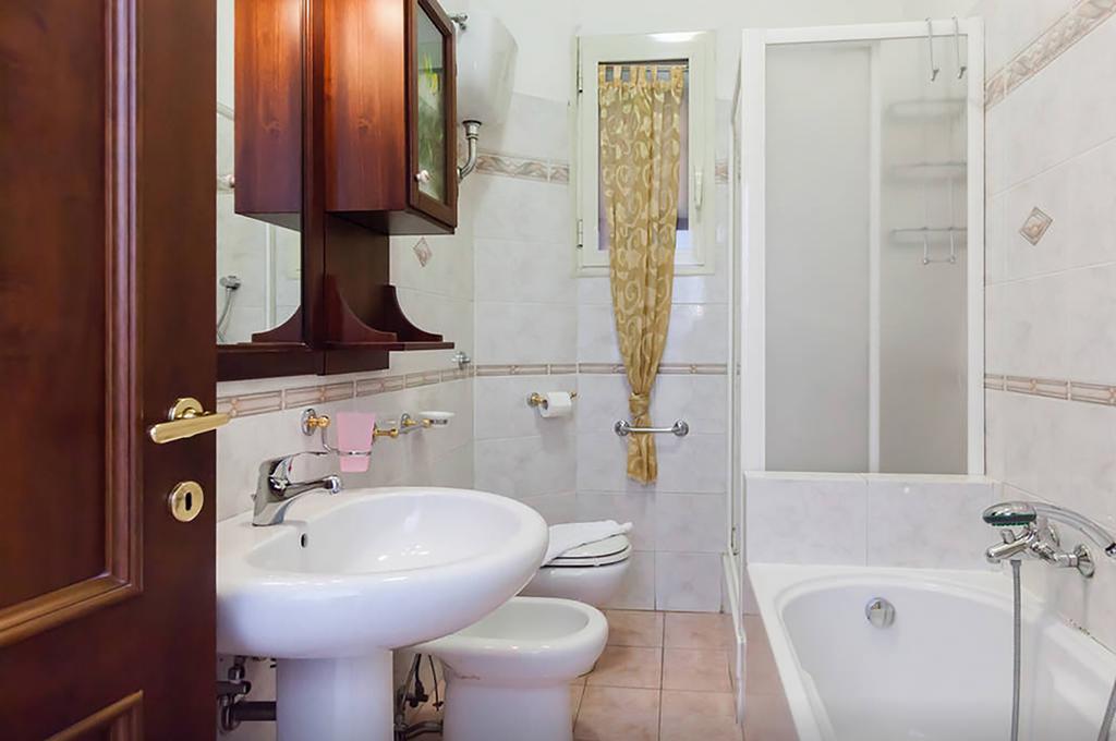 Caterina One O One - Embassy Apartment Ρώμη Εξωτερικό φωτογραφία