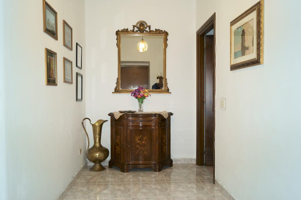 Caterina One O One - Embassy Apartment Ρώμη Εξωτερικό φωτογραφία