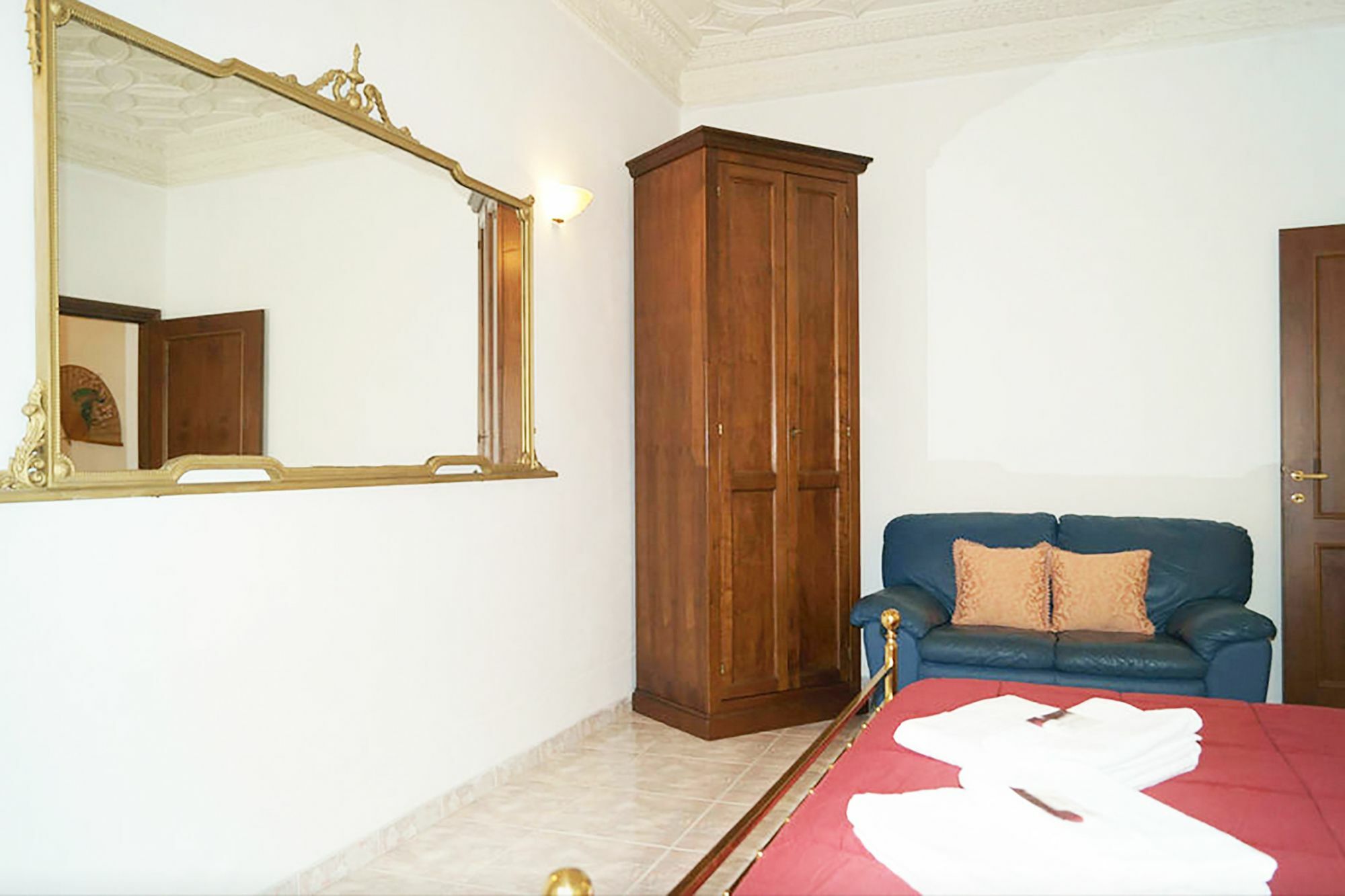 Caterina One O One - Embassy Apartment Ρώμη Εξωτερικό φωτογραφία